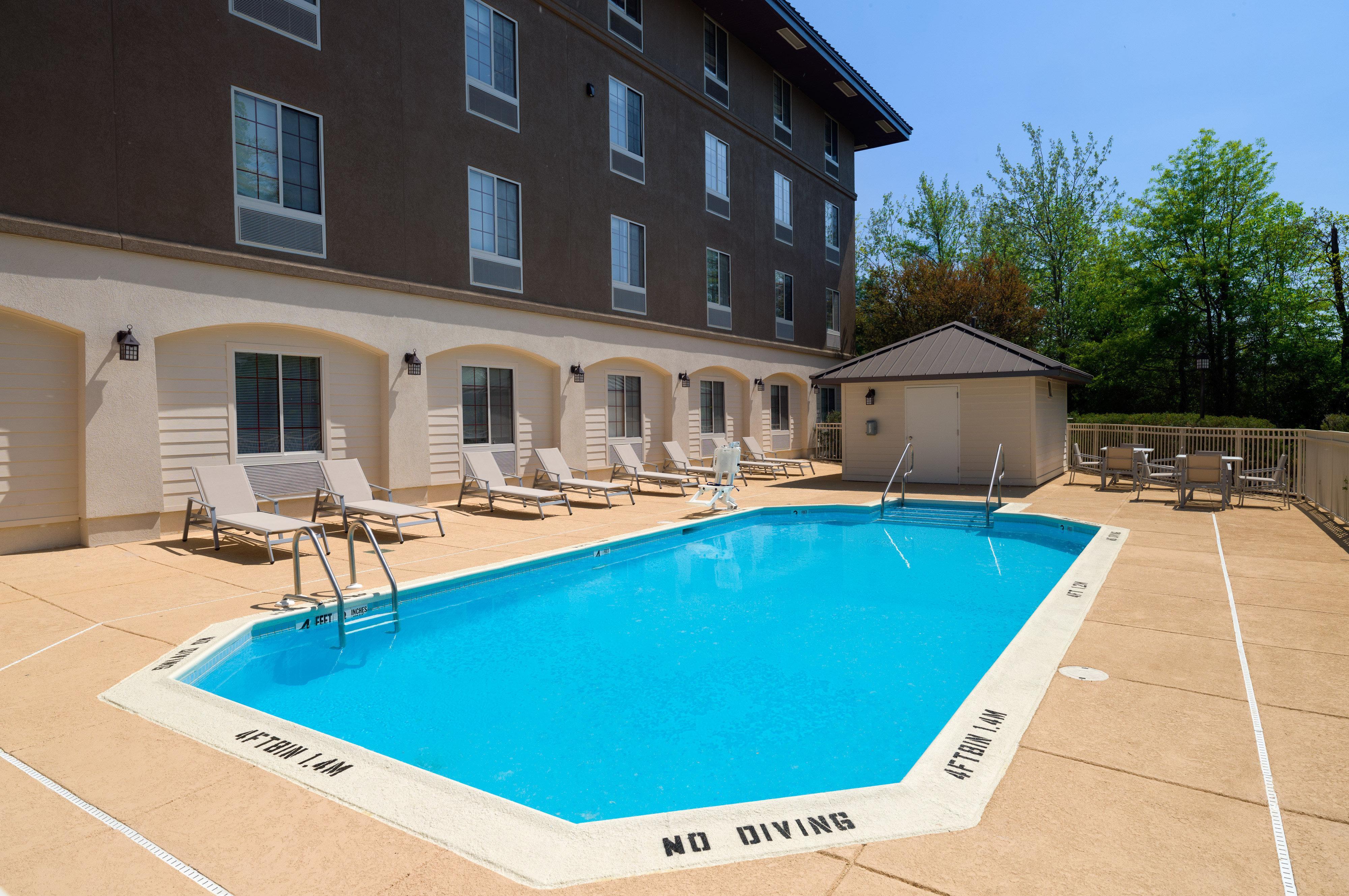 Holiday Inn Express Philadelphia Ne - Langhorne By Ihg Eksteriør bilde