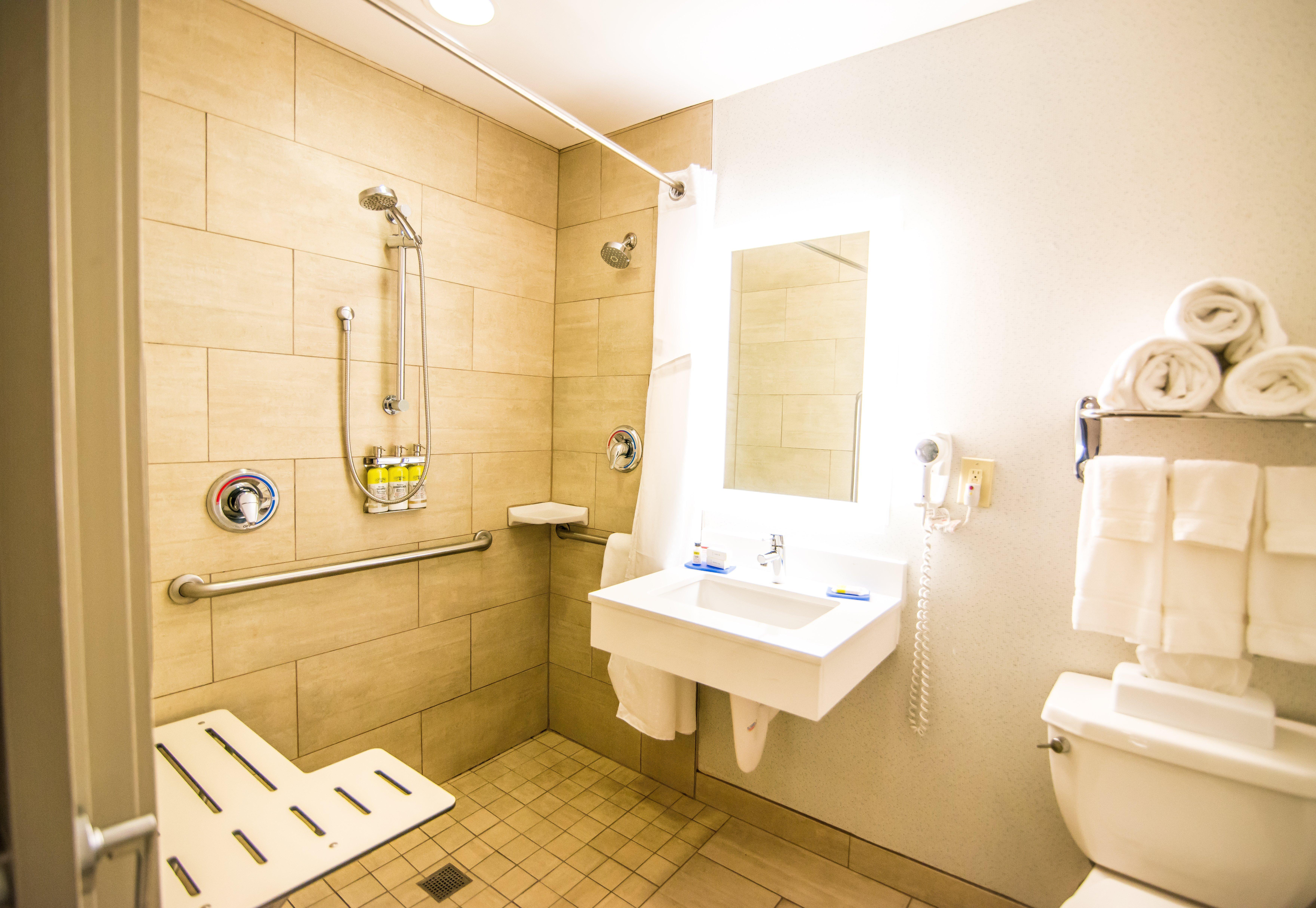 Holiday Inn Express Philadelphia Ne - Langhorne By Ihg Eksteriør bilde