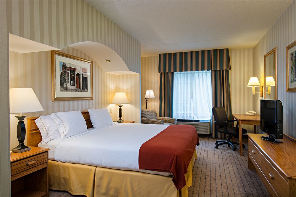 Holiday Inn Express Philadelphia Ne - Langhorne By Ihg Eksteriør bilde